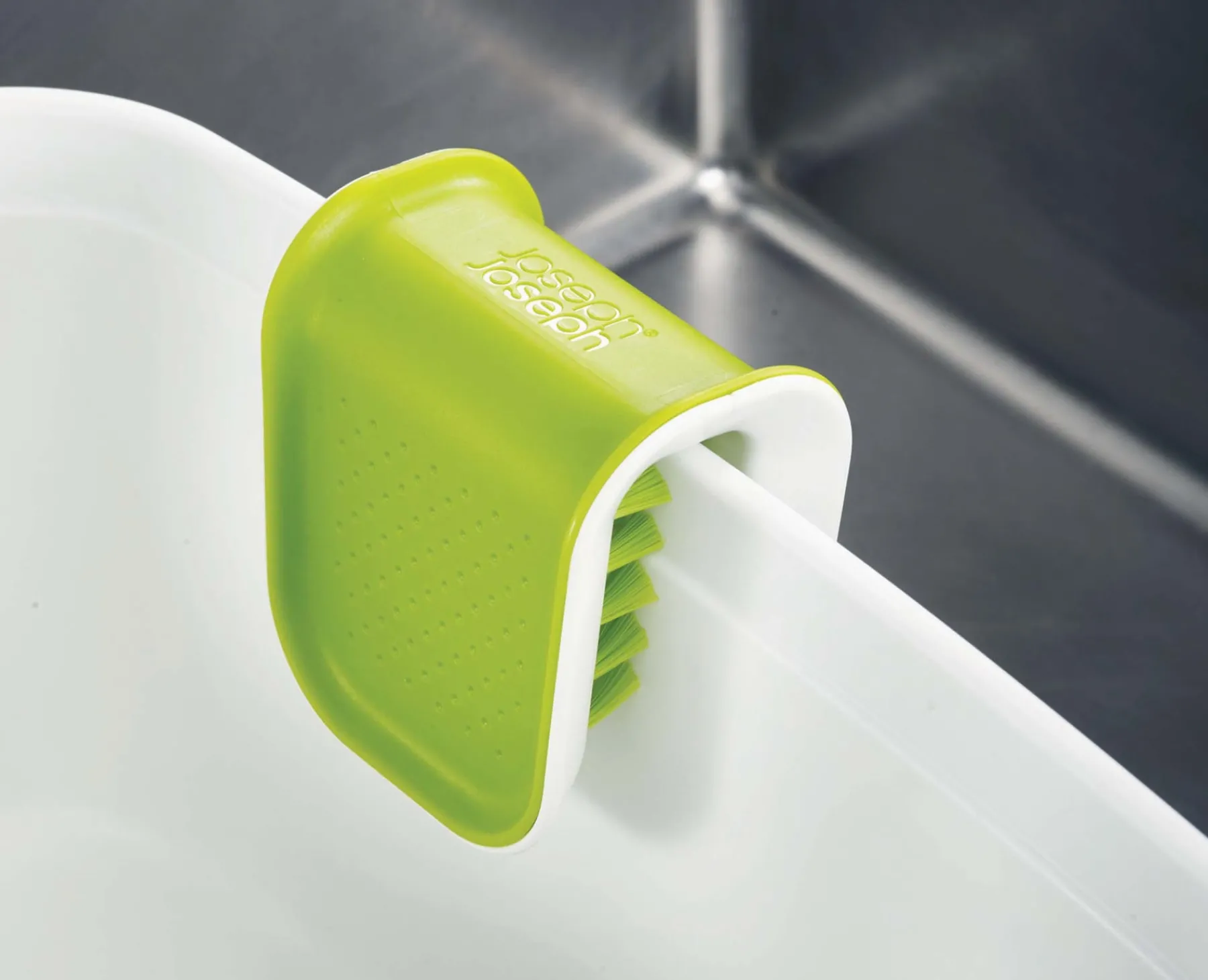 Dish Brushes & Scrubbers-Joseph Joseph BladeBrush™ Knife & Cutlery Cleaning Brush Green
