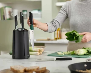 Knives, Knife Sets & Scissors-Joseph Joseph Elevate™ Knives Carousel 5-piece Set - Editions Green