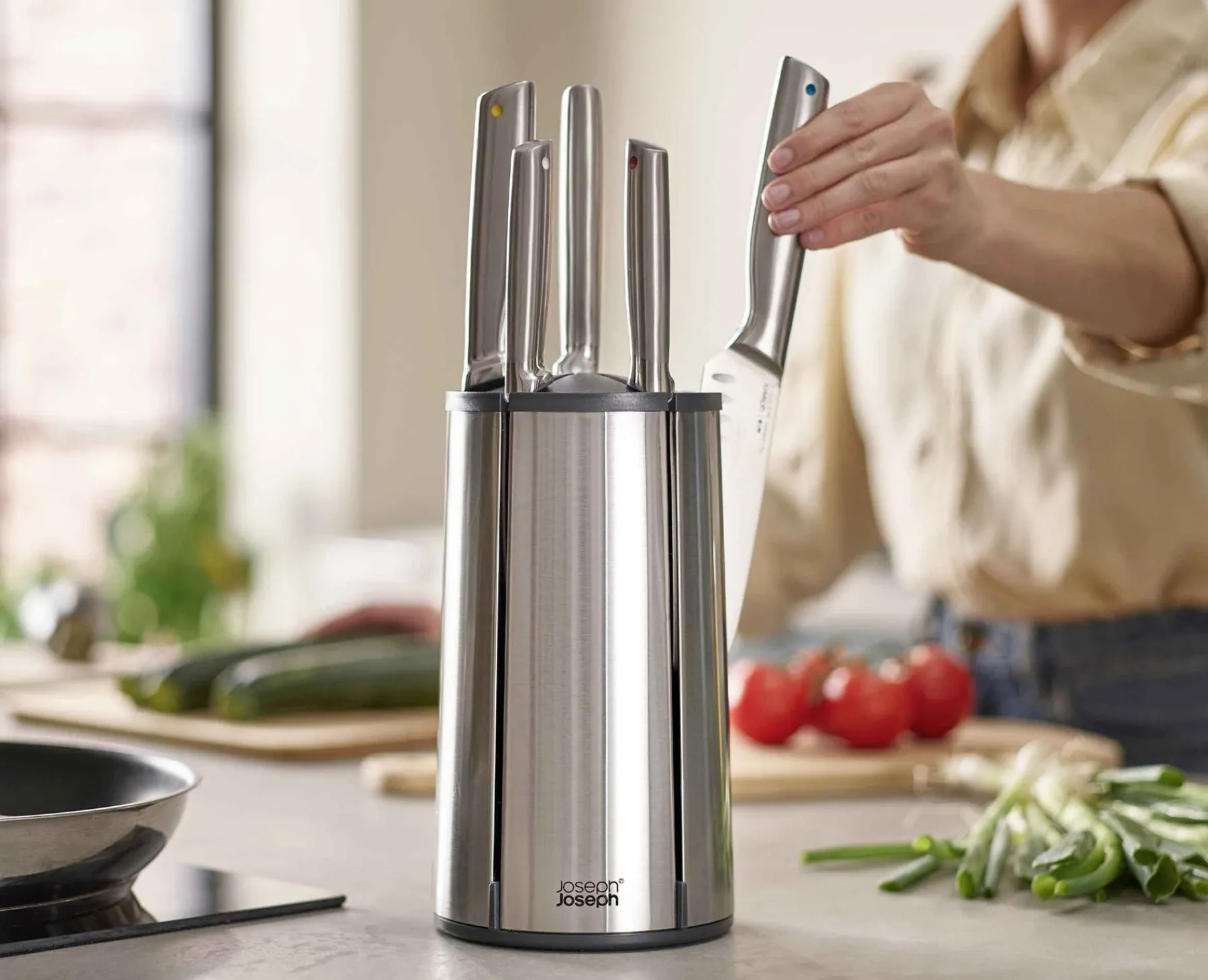 Knives, Knife Sets & Scissors-Joseph Joseph Elevate™ Steel Knives Carousel 5-piece Set Stainless-steel