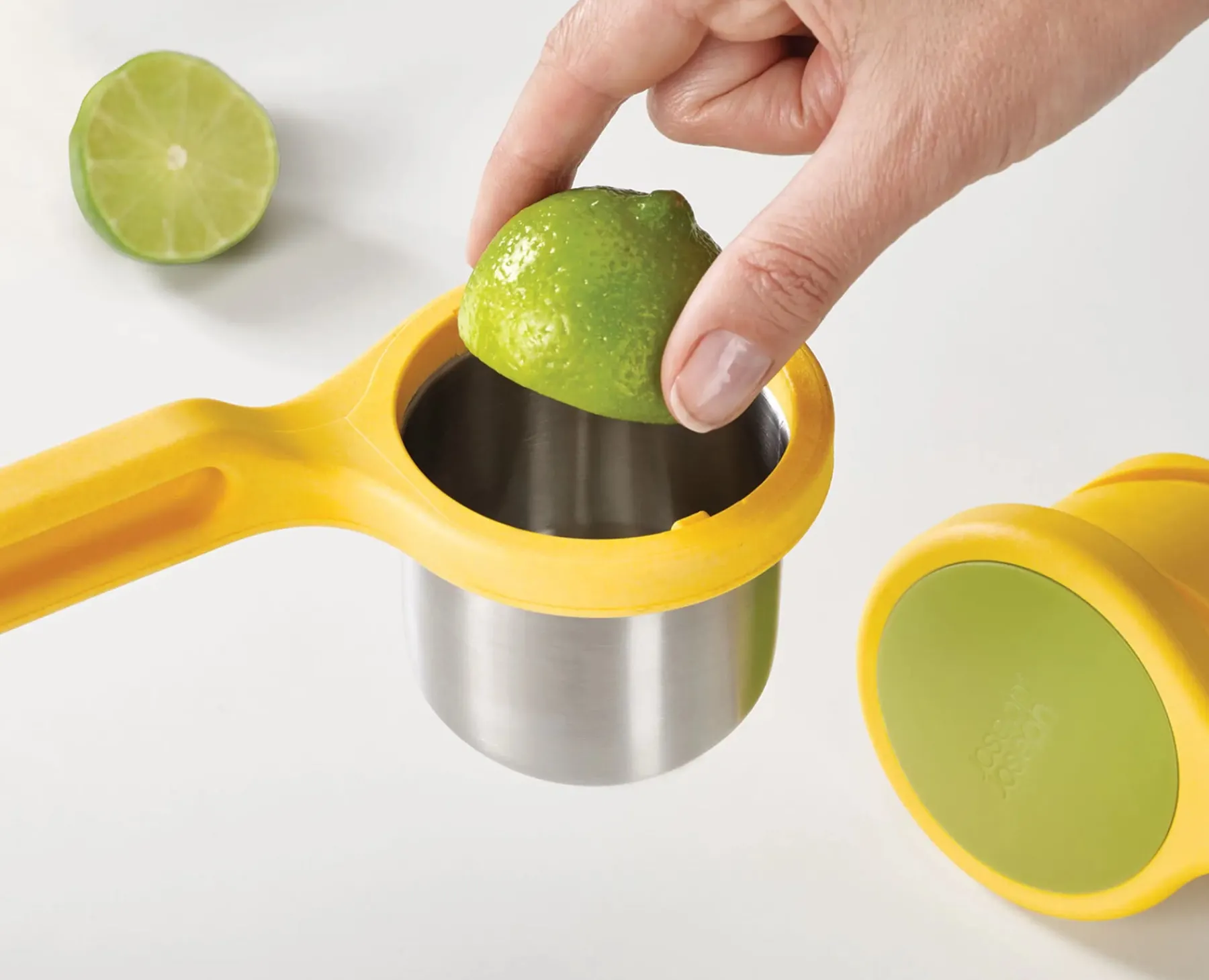 Barware-Joseph Joseph Helix Citrus Juicer Yellow