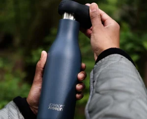 Lunch Boxes & Containers-Joseph Joseph Loop™ 500ml Stainless-steel Vacuum Insulated Water Bottle Blue