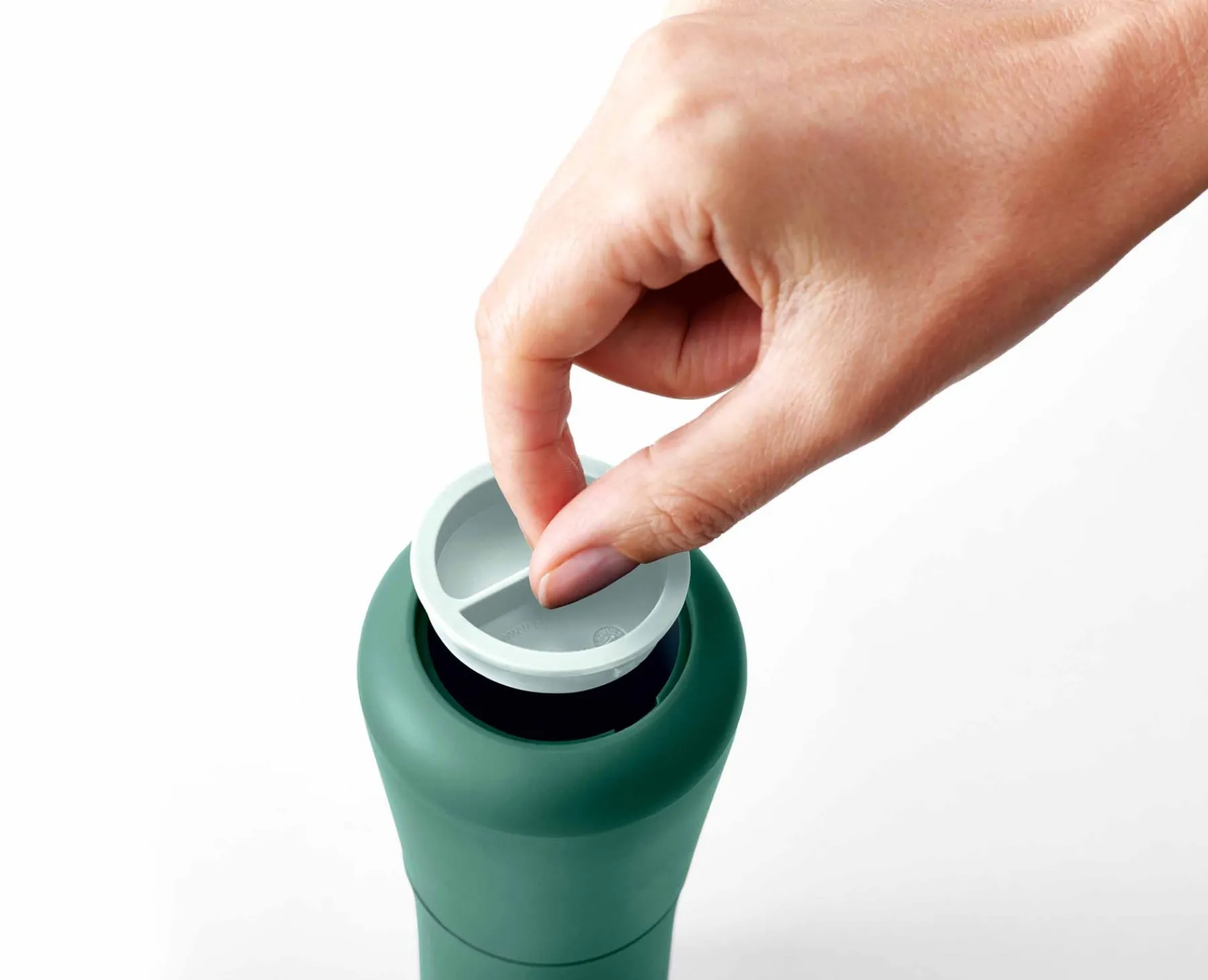 Salt & Pepper Shakers-Joseph Joseph Milltop™ Salt & Pepper Mills - Editions Green