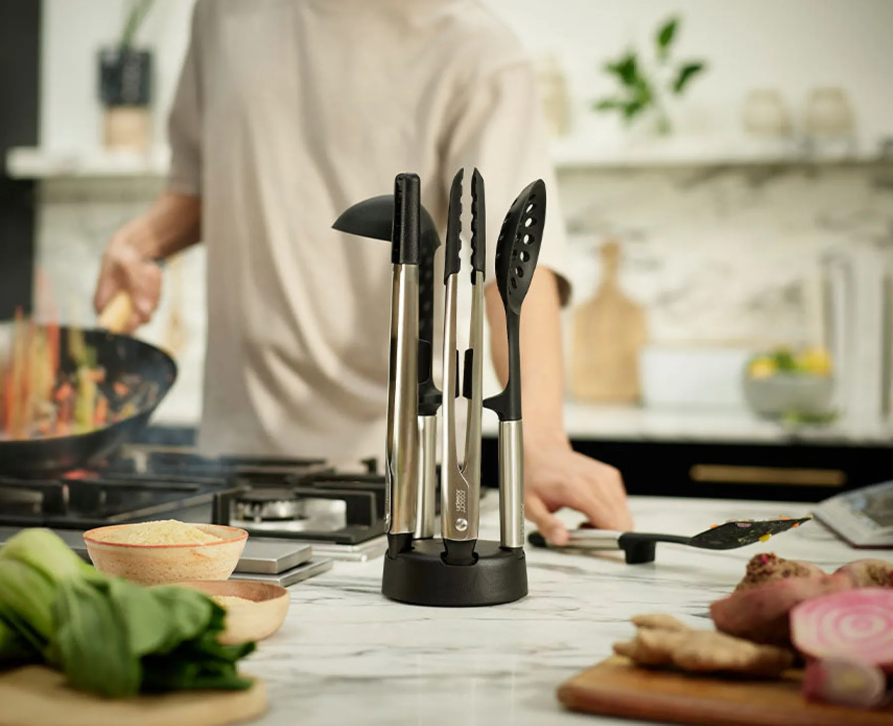 Kitchen Utensils & Gadgets-Joseph Joseph 2-piece Frying Pan & Utensil Set Blue