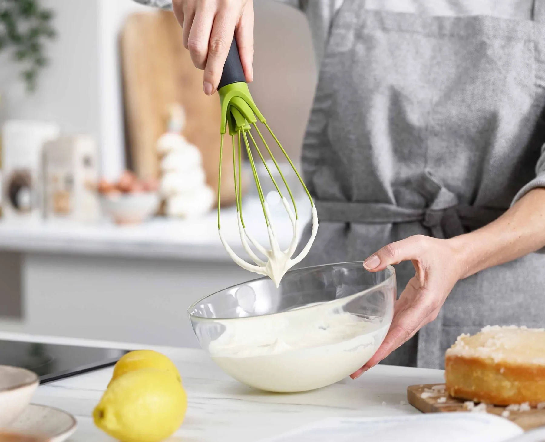 Kitchen Utensils & Gadgets-Joseph Joseph Twist™ 2-in-1 Whisk Green