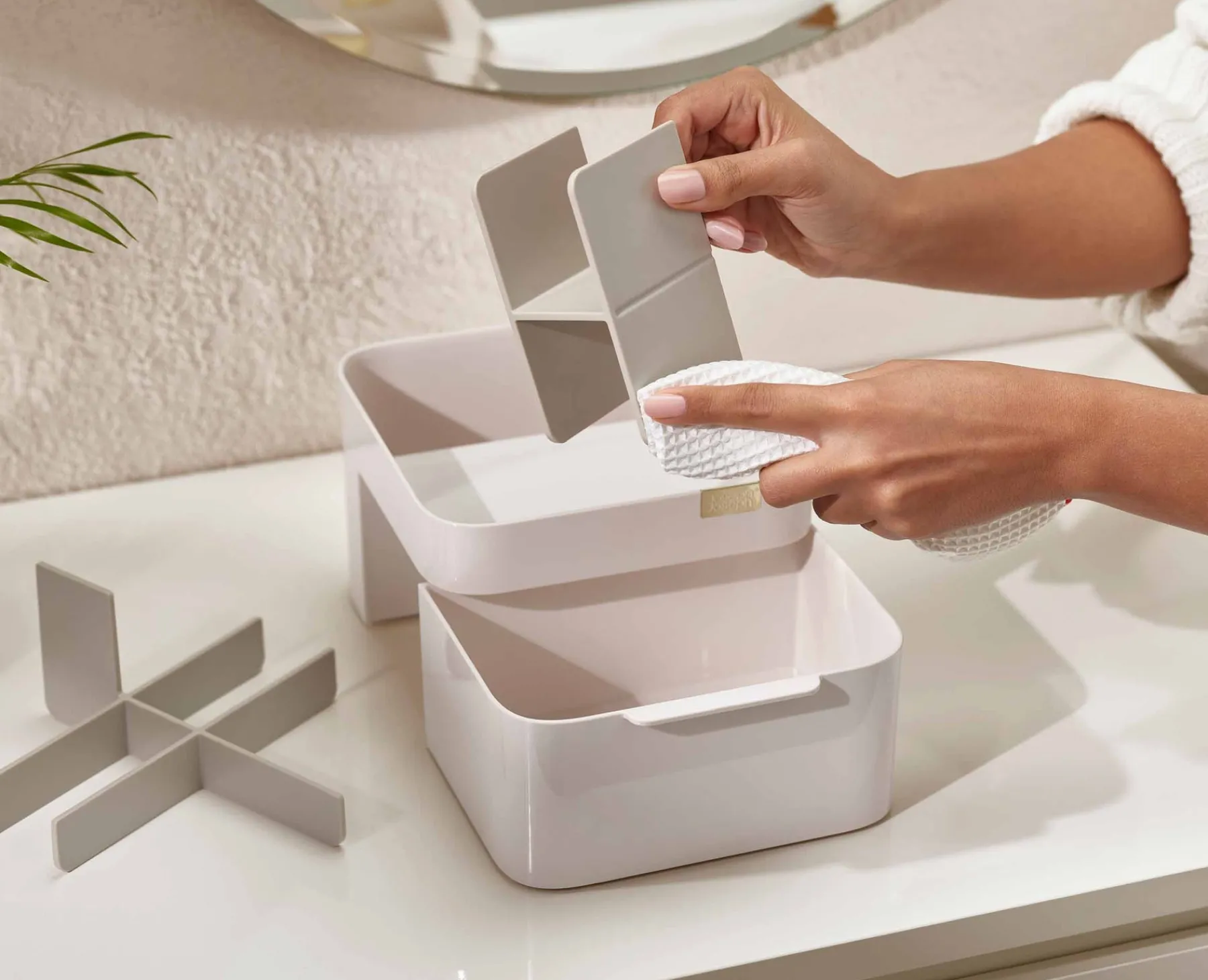 Make-Up Organizers | Make-Up Storage-Joseph Joseph Viva Cosmetic Organizer with Drawer Shell
